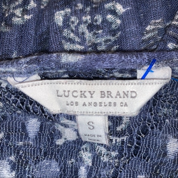 Lucky Brand Top - Picture 3 of 4